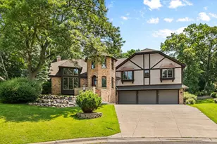 6175 Heather Pl NE, Fridley, MN 55432 - Photo 2