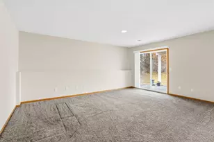 7506 Hampton Ln, Shakopee, MN 55379 - Photo 24