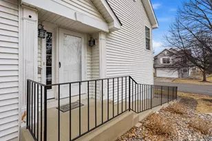 7506 Hampton Ln, Shakopee, MN 55379 - Photo 30