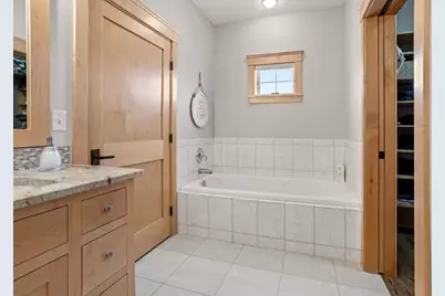 4303 44th Street S, Fargo, ND 58104 - Photo 28