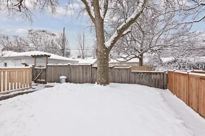 3529 Zenith Avenue N, Robbinsdale, MN 55422 - Photo 40