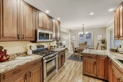 426 Emerson Avenue W, West Saint Paul, MN 55118 - Photo 12