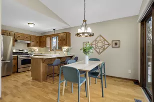 9513 Able St NE, Blaine, MN 55434 - Photo 8