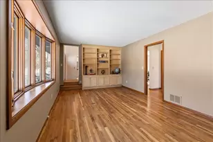 2640 Queensland Ln N, Plymouth, MN 55447 - Photo 18