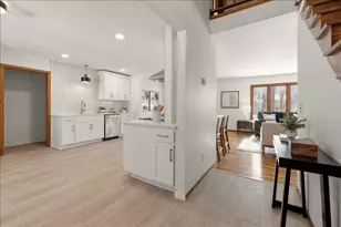 2640 Queensland Ln N, Plymouth, MN 55447 - Photo 6