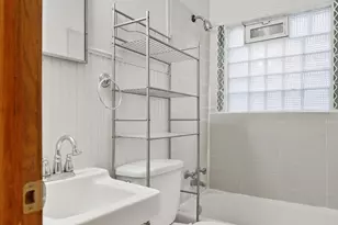 1913 Emerson Ave, Minneapolis, MN 55408 - Photo 12
