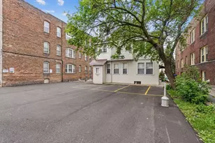 1913 Emerson Ave, Minneapolis, MN 55408 - Photo 16