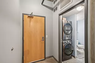 710 N 4th St, Minneapolis, MN 55401 - Photo 8