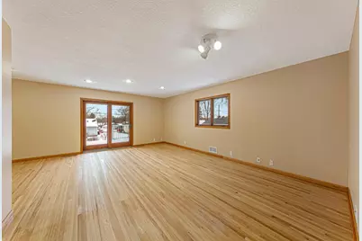 832 Home Place, Faribault, MN 55021 - Photo 18