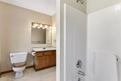 7953 Woodlawn Drive, Mounds View, MN 55112 - Photo 16