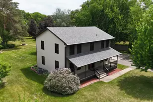 7953 Woodlawn Dr, Mounds View, MN 55112 - Photo 38