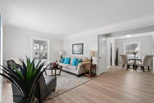 4601 Russell Ave N, Minneapolis, MN 55412 - Photo 2