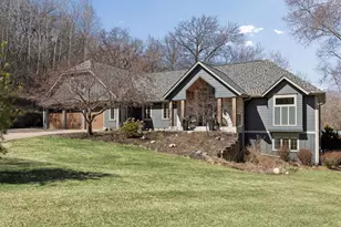 6590 Orchard Ridge Trail, Woodbury, MN 55129 - Photo 12