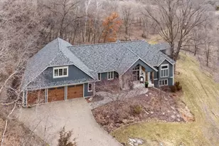 6590 Orchard Ridge Trail, Woodbury, MN 55129 - Photo 4