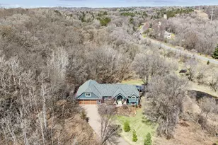 6590 Orchard Ridge Trail, Woodbury, MN 55129 - Photo 4