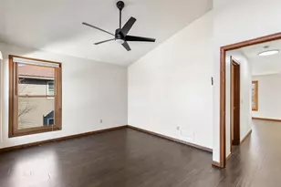 880 Lake Susan Dr, Chanhassen, MN 55317 - Photo 12