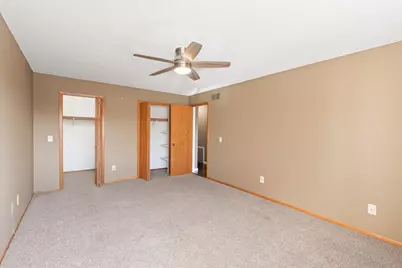 13445 60th Place N #92, Plymouth, MN 55446 - Photo 18
