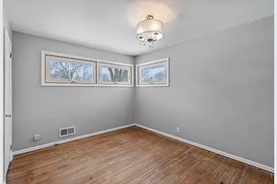 9701 Oakland Avenue, Bloomington, MN 55420 - Photo 16