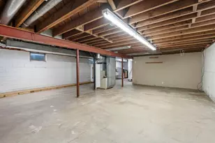 9701 Oakland Ave, Bloomington, MN 55420 - Photo 22