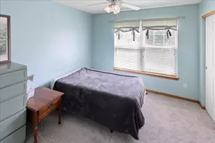 988 Princeton Ave, Shakopee, MN 55379 - Photo 12