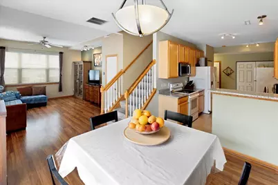 988 Princeton Avenue, Shakopee, MN 55379 - Photo 6