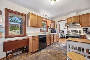 1892 Pascal St, Falcon Heights, MN 55113 - Photo 12