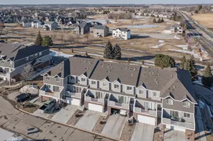 697 Shardlow Pl NE, Byron, MN 55920 - Photo 4