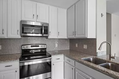 5056 Bluff Heights Trail SE, Prior Lake, MN 55372 - Photo 4