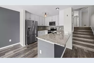 5056 Bluff Heights Trail SE, Prior Lake, MN 55372 - Photo 2