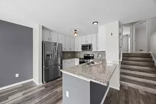 5056 Bluff Heights Trail SE, Prior Lake, MN 55372 - Photo 2