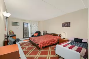 10501 Cedar Lake Rd, Minnetonka, MN 55305 - Photo 20