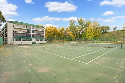 10501 Cedar Lake Rd #420, Minnetonka, MN 55305 - Photo 36