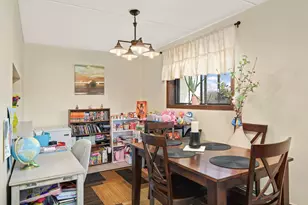 10501 Cedar Lake Rd, Minnetonka, MN 55305 - Photo 12