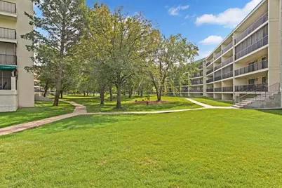 10501 Cedar Lake Rd #420, Minnetonka, MN 55305 - Photo 40