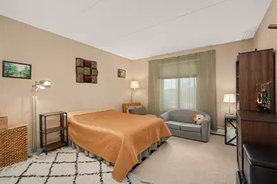 10501 Cedar Lake Rd #420, Minnetonka, MN 55305 - Photo 26