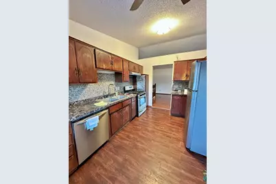 2700 94th Avenue N, Brooklyn Park, MN 55444 - Photo 4