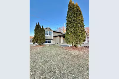 2700 94th Avenue N, Brooklyn Park, MN 55444 - Photo 1