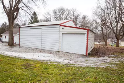 1409 Lakeland Drive NE, Willmar, MN 56201 - Photo 24