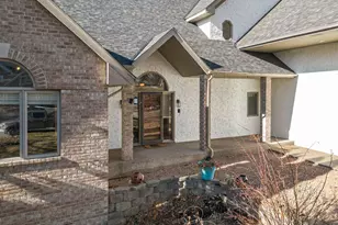 11715 177th St W, Lakeville, MN 55044 - Photo 4