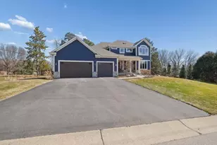 9315 Cold Stream Ln, Eden Prairie, MN 55347 - Photo 10