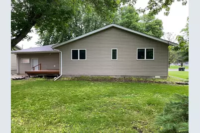 220 S 2nd Street, Bird Island, MN 55310 - Photo 22