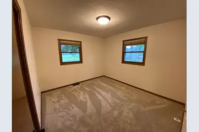 220 S 2nd Street, Bird Island, MN 55310 - Photo 12