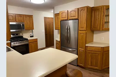 220 S 2nd Street, Bird Island, MN 55310 - Photo 6