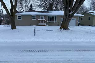 220 S 2nd St, Bird Island, MN 55310 - Photo 1