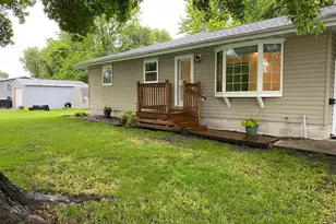 220 S 2nd St, Bird Island, MN 55310 - Photo 24