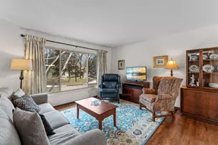 11515 51st Ave N, Plymouth, MN 55442 - Photo 2