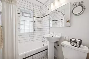 4504 Abbott Ave S, Minneapolis, MN 55410 - Photo 18