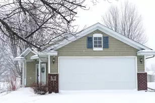 146 Garner Cir, Montrose, MN 55363 - Photo 1