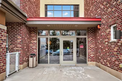 2540 38th Avenue NE #203, Saint Paul, MN 55421 - Photo 2