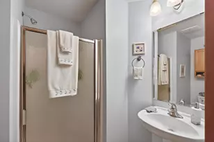 2540 38th Ave NE, Saint Paul, MN 55421 - Photo 12